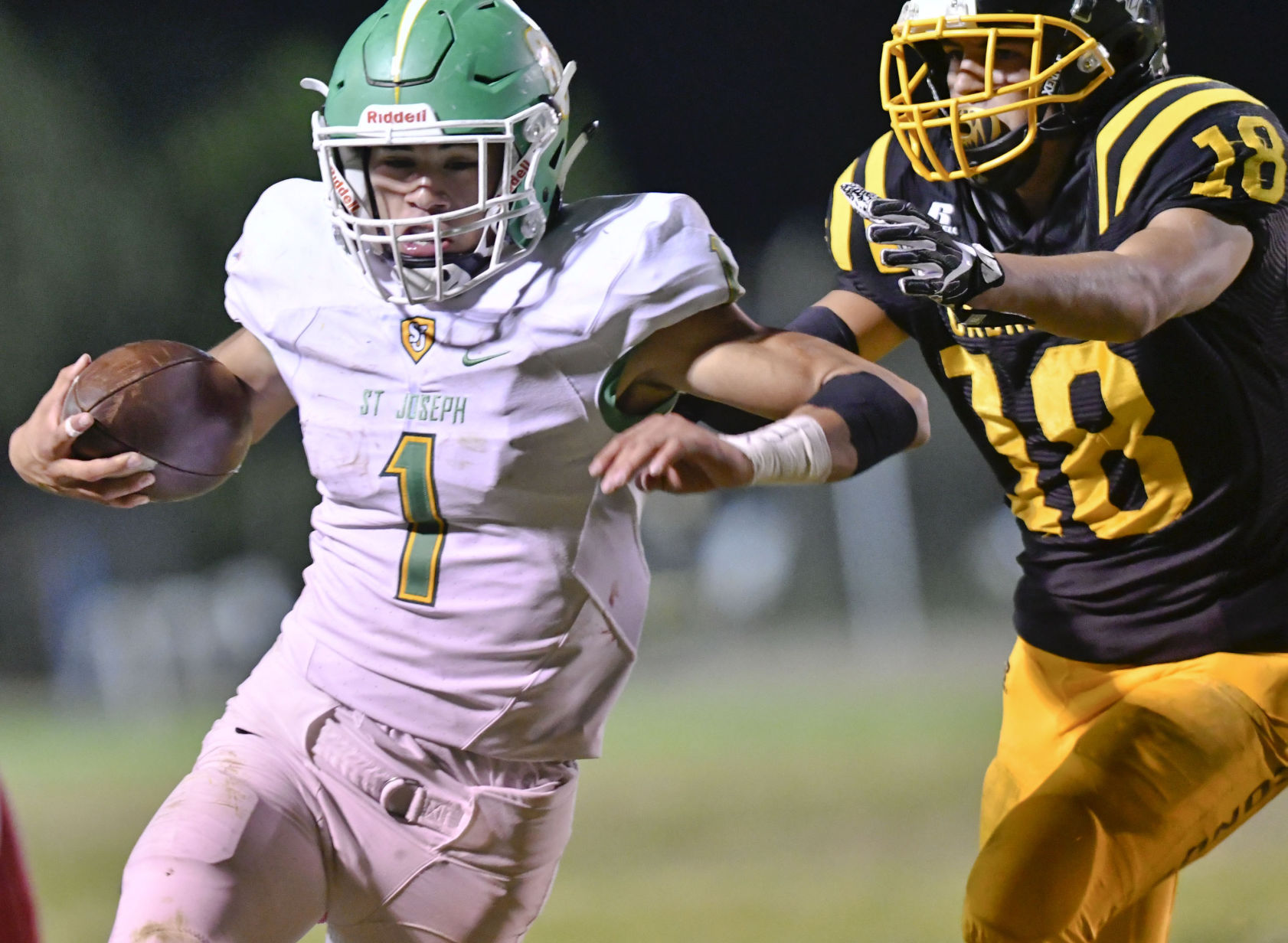 100617 SJ Cabrillo football 11.jpg